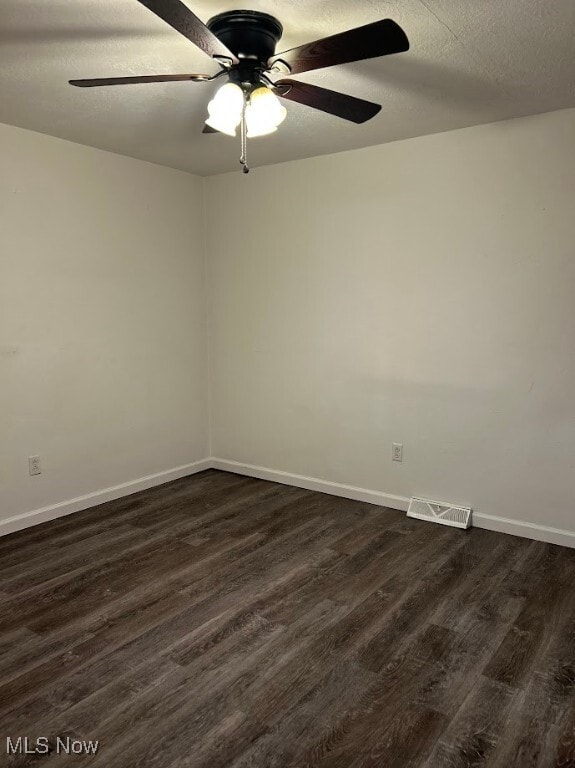 Photo - 106 Columbus Way