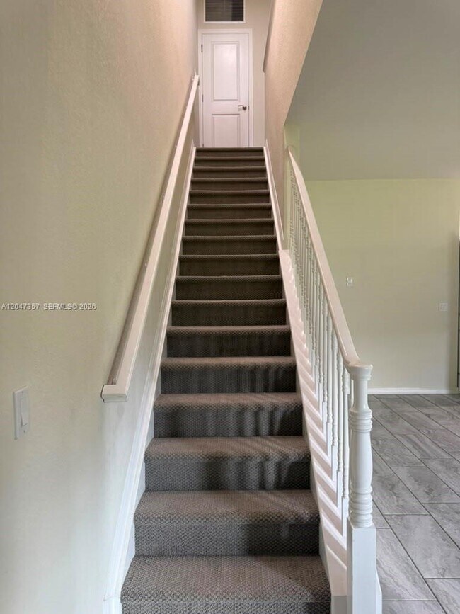 Photo - 4022 Long Leaf Ln