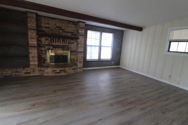 Photo - 1309 Carol Way