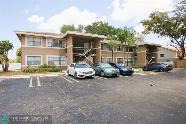 Photo - 11581 NW 42nd St Unidad 11581 Rental