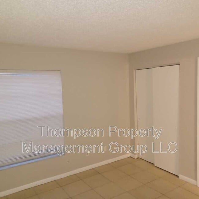 Photo - 1508 E 127th Ave