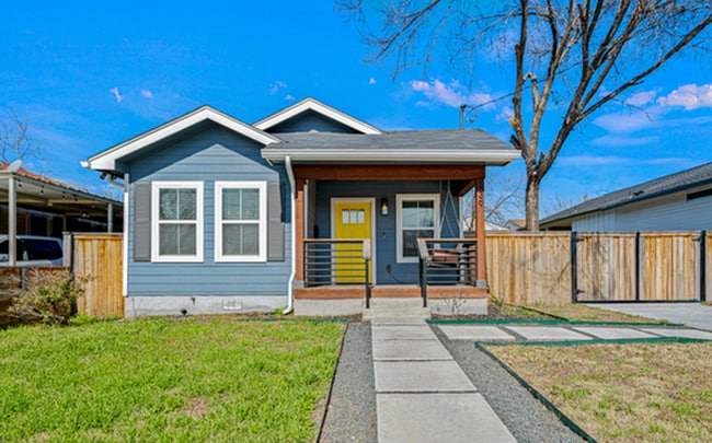 Building Photo - Updated Denver Heights Rental Home 3 bed 2.5 bath