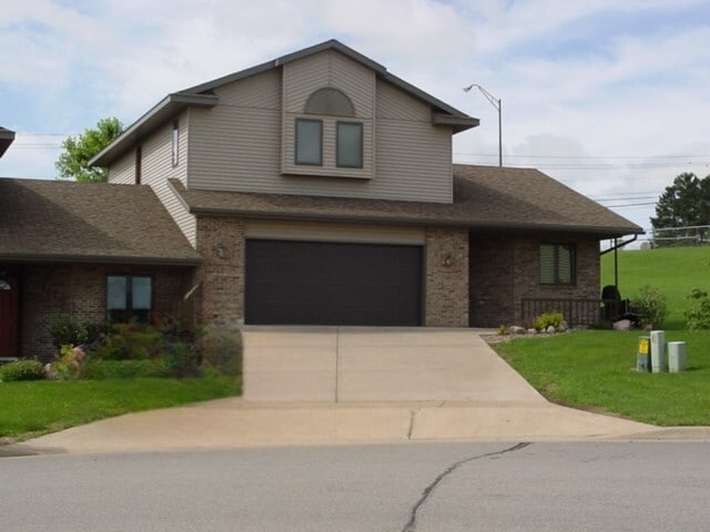 Building Photo - 1509 Kenwood Dr Rental