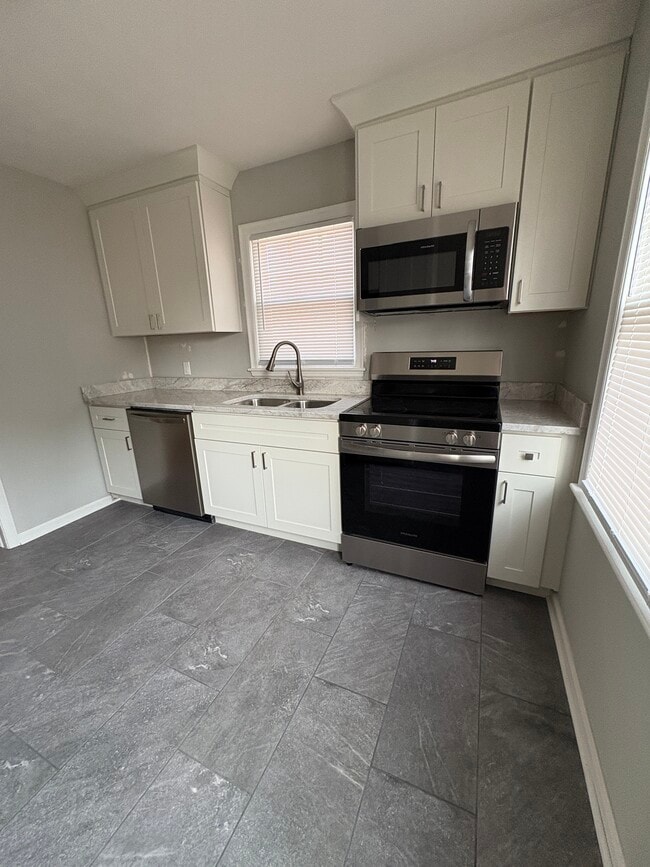 Photo - 4729 Bancroft Ave