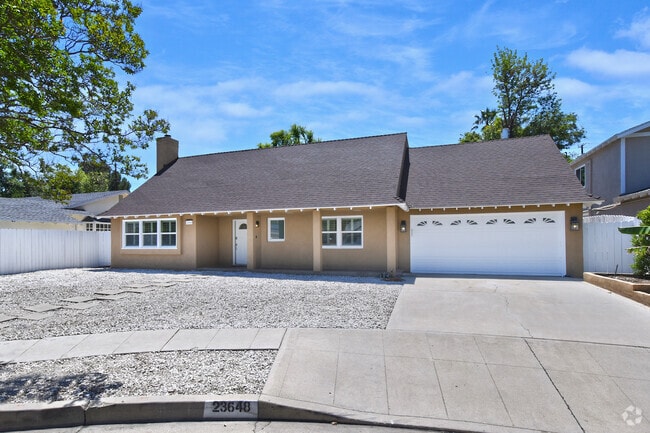 Building Photo - 23648 Emelita St Rental