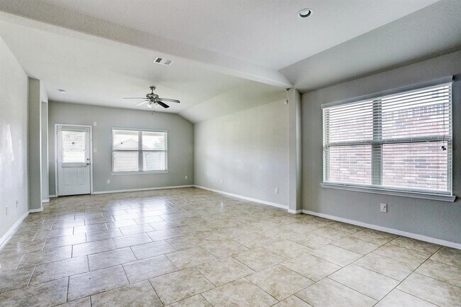 Photo - 17842 Auburn Heights Trail