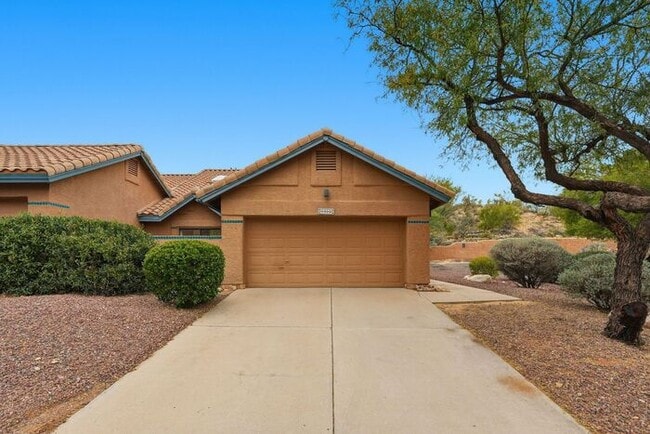 Photo - Bright & Peaceful Living in Oro Valley’s Gated Stoney Canyon