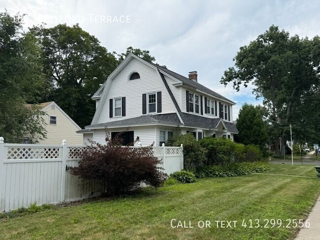 Photo - 184 Hartford Terrace