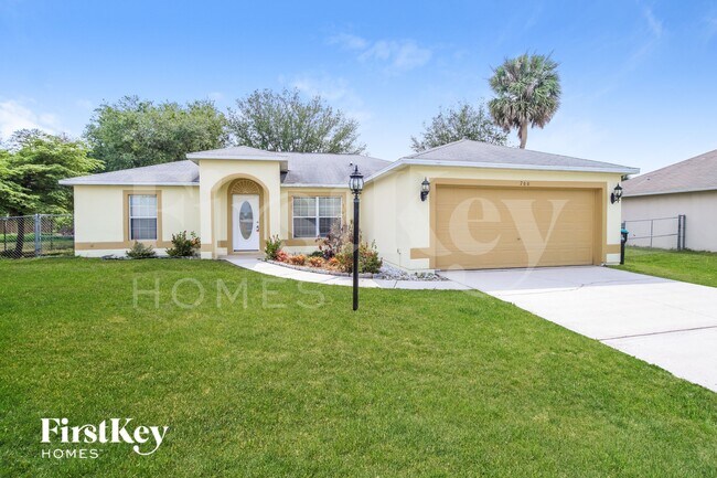 Photo - 766 Altara Ln NE