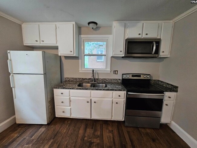 Photo - 102 Dundee Ln