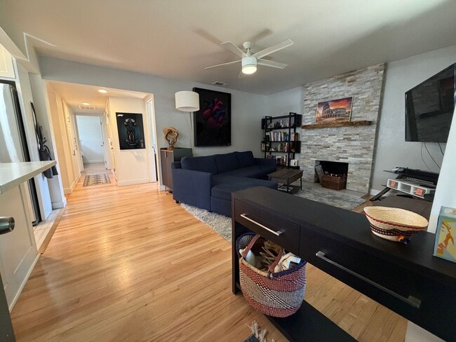 Photo - Fully Furnished 3BR/2BA Sacramento Home | Utilities Included | Flexible 3–12 Month Leases