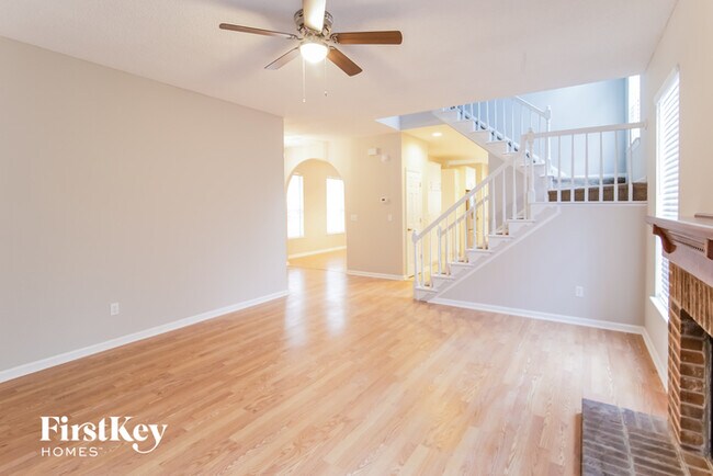 Photo - 103 Galsworthy Dr