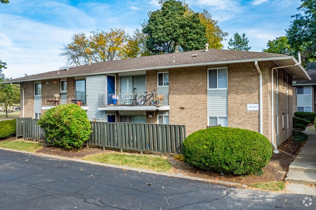 Photo - Villager Apartments