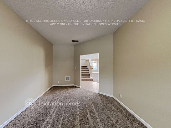 Photo - 300 Ridgeway Blvd