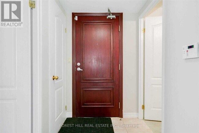Photo - 9 Greenbriar Rd Unit 103