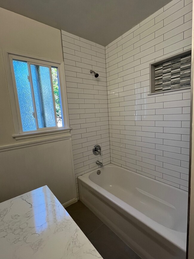 Photo - 9320 Odessa Ave