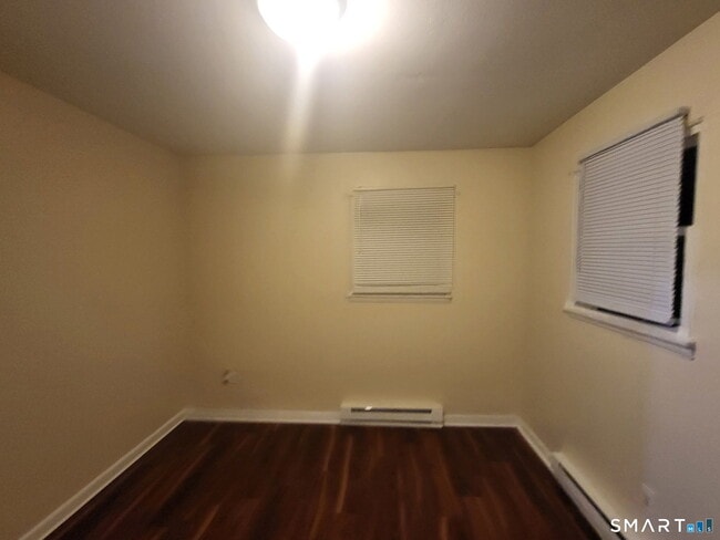 Photo - 35 Dalton St