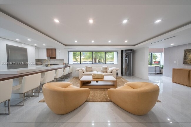 Photo - 5601 N Ocean Dr