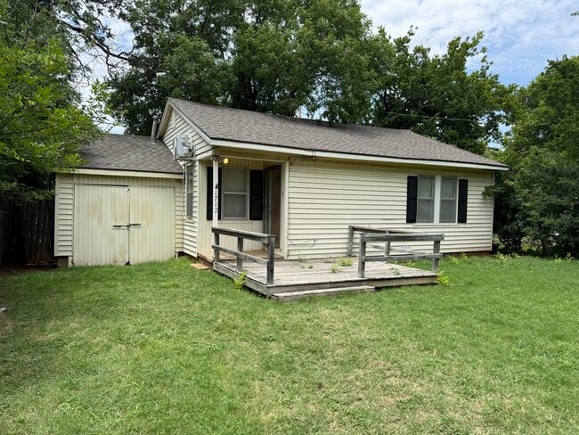 Photo - 1712 Monroe St