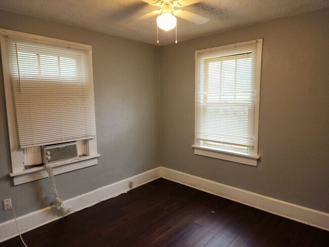 Photo - 1363-1363 1/2 15th St S Unit 1363 1/2