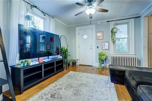 Photo - 284 Benton St