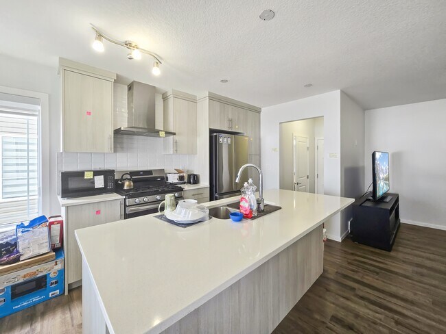 Photo - 1853 Carrington Blvd