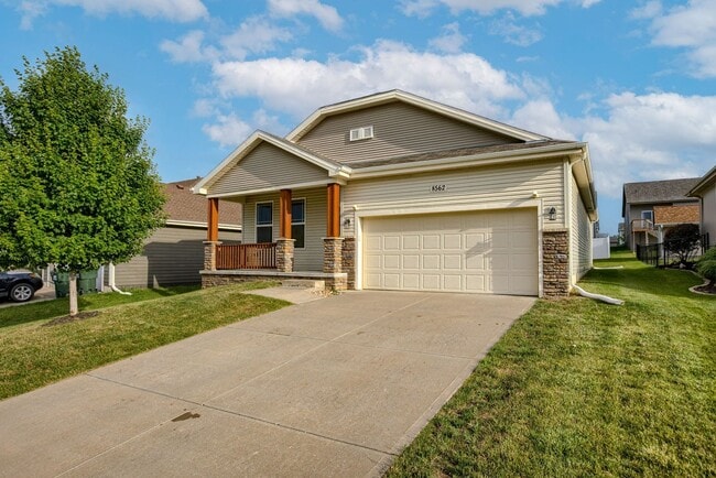 Photo - Spacious 4-Bedroom Near Lake Cunningham