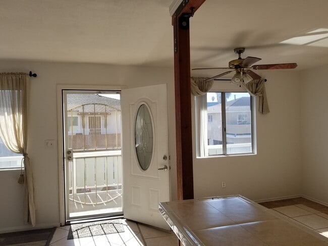 Photo - 16651 Bartlett Ln Unit 4