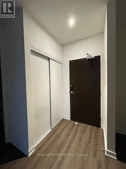 Photo - 448 Burnhamthorpe Rd W Unit 518