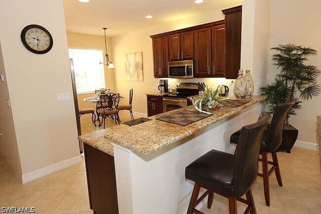Building Photo - 6525 Monterey Point Unit 203