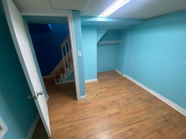 Photo - 58 Eldon Ave Unit 2