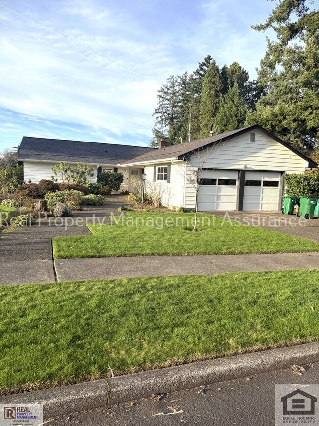 Photo - Attractive 4 bedroom/2 full bath single-level ranch style home