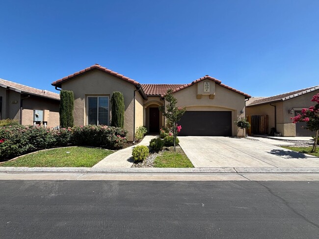 Beautiful 3 bedroom 2 bathroom - Beautiful 3 bedroom 2 bathroom House