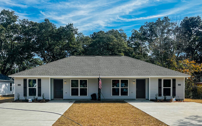 Atlanta Ave - Atlanta Ave House