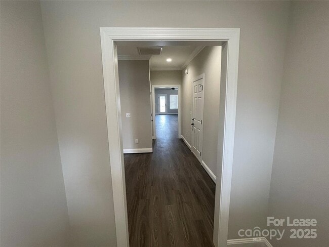 Photo - 423 Dallas Stanley Hwy