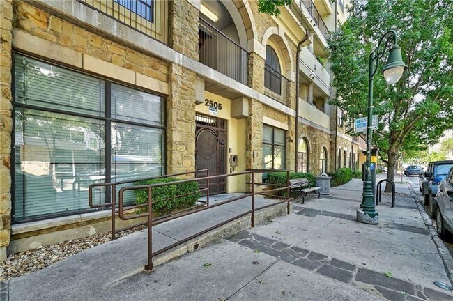 Photo - K663 - Texan Tower #101 Unit K663 - Texan Tower #101