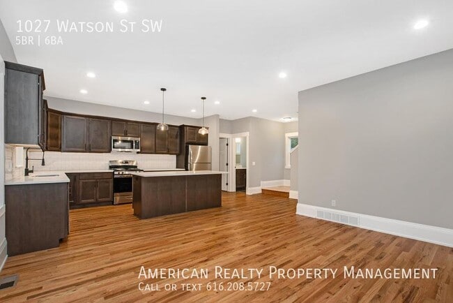 Photo - 1027 Watson St SW