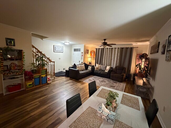 Photo - 50 Clover Pl