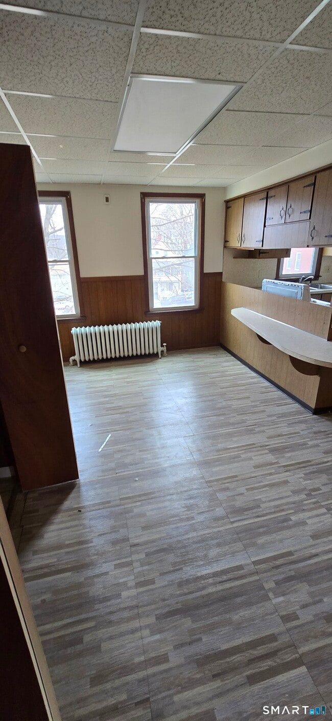 Photo - 79 Robbins St Unit fl 2