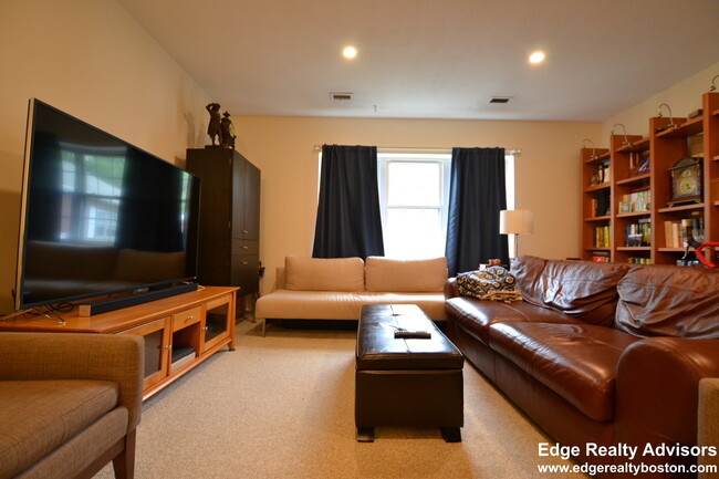 Photo - 65 Undine Rd Condo Unit 3