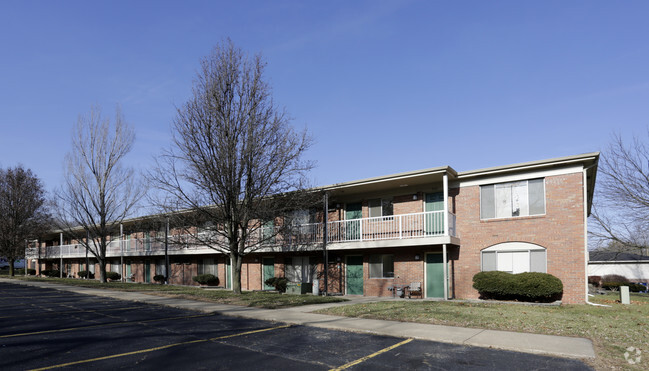 Forest Park Apartments - Forest Park Apartments