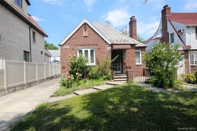 Photo - 144-33 Coolidge Ave