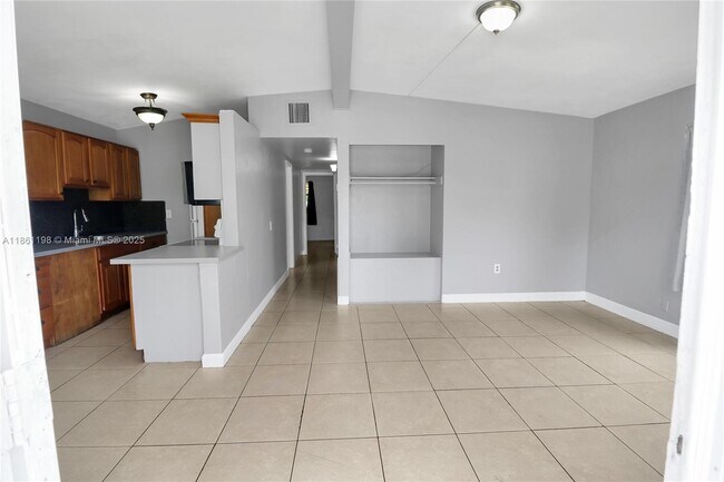 Photo - 272 NW 30th Terrace