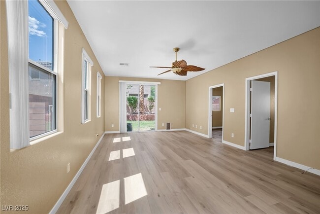 Photo - 11665 Primo St