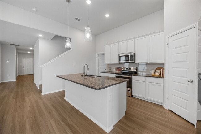 Photo - 223 Miramar Ave