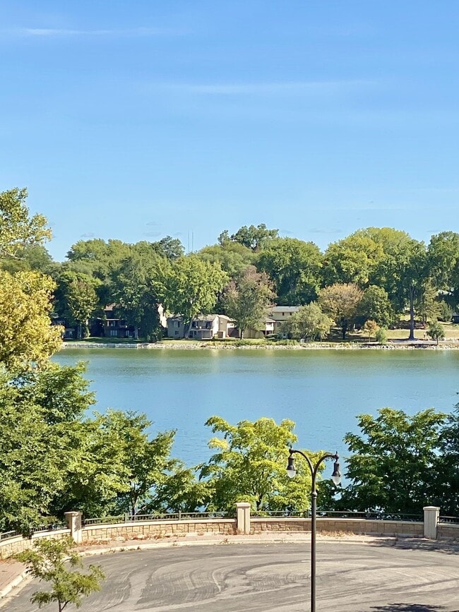 Photo - Robinwood Apartments