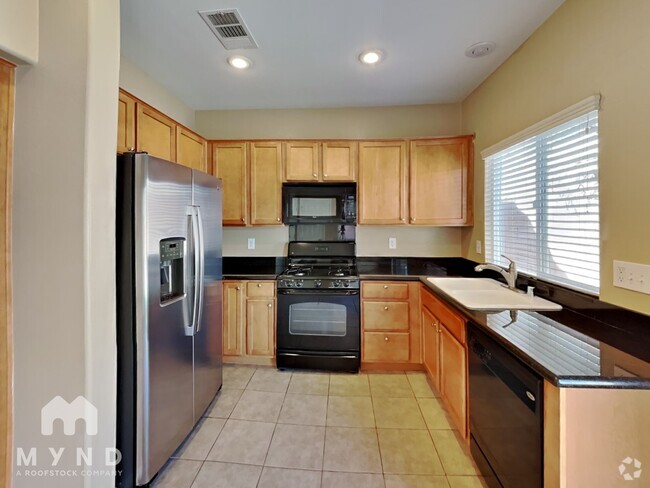 Building Photo - 8776 Charm Canyon Ave Rental