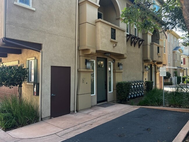 2244 Indus Way