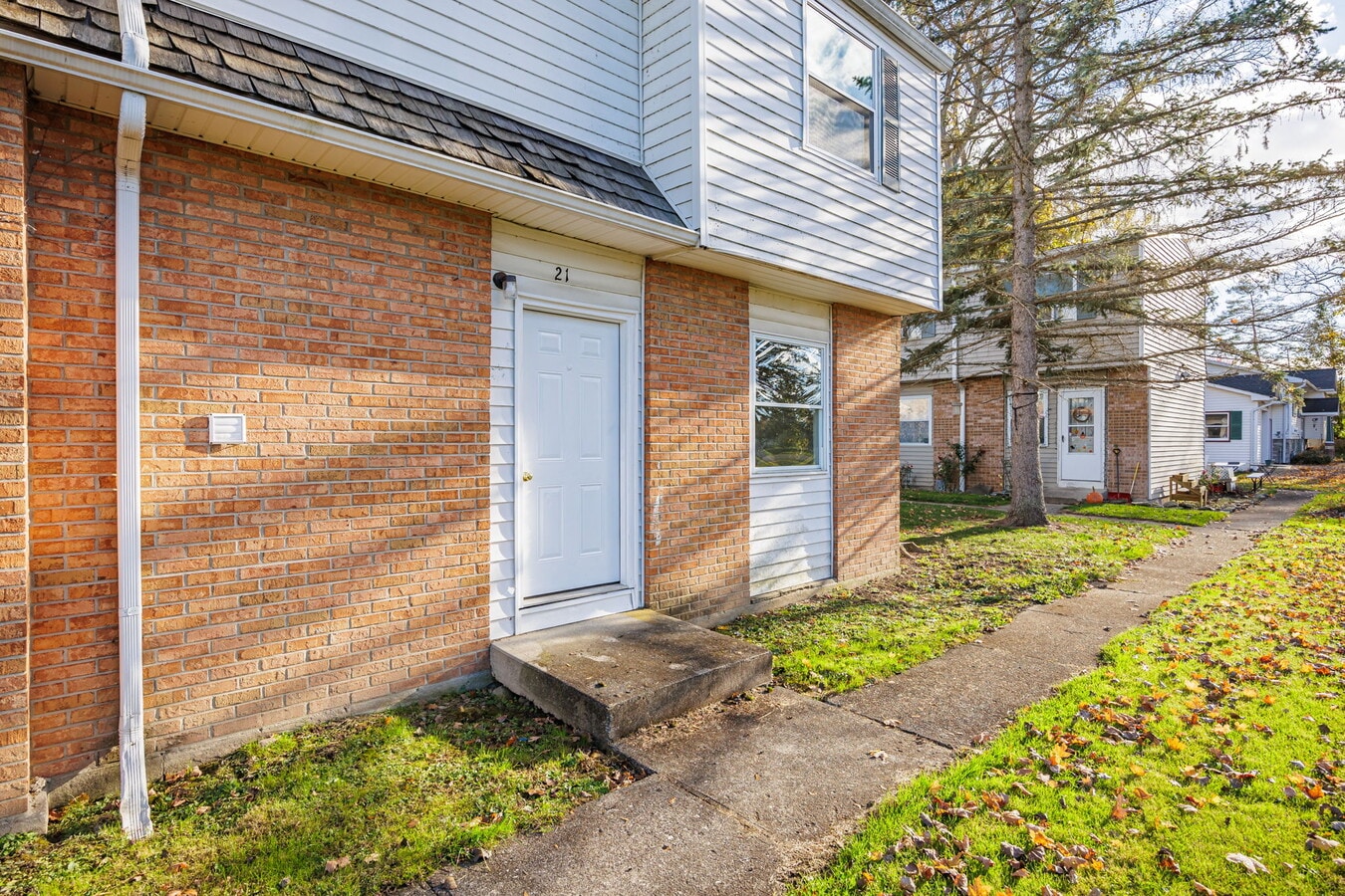 Photo - 168 Sackett Rd