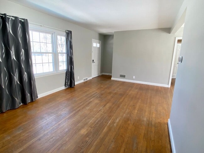 Photo - 3 Bed House Close to Downtown Ames